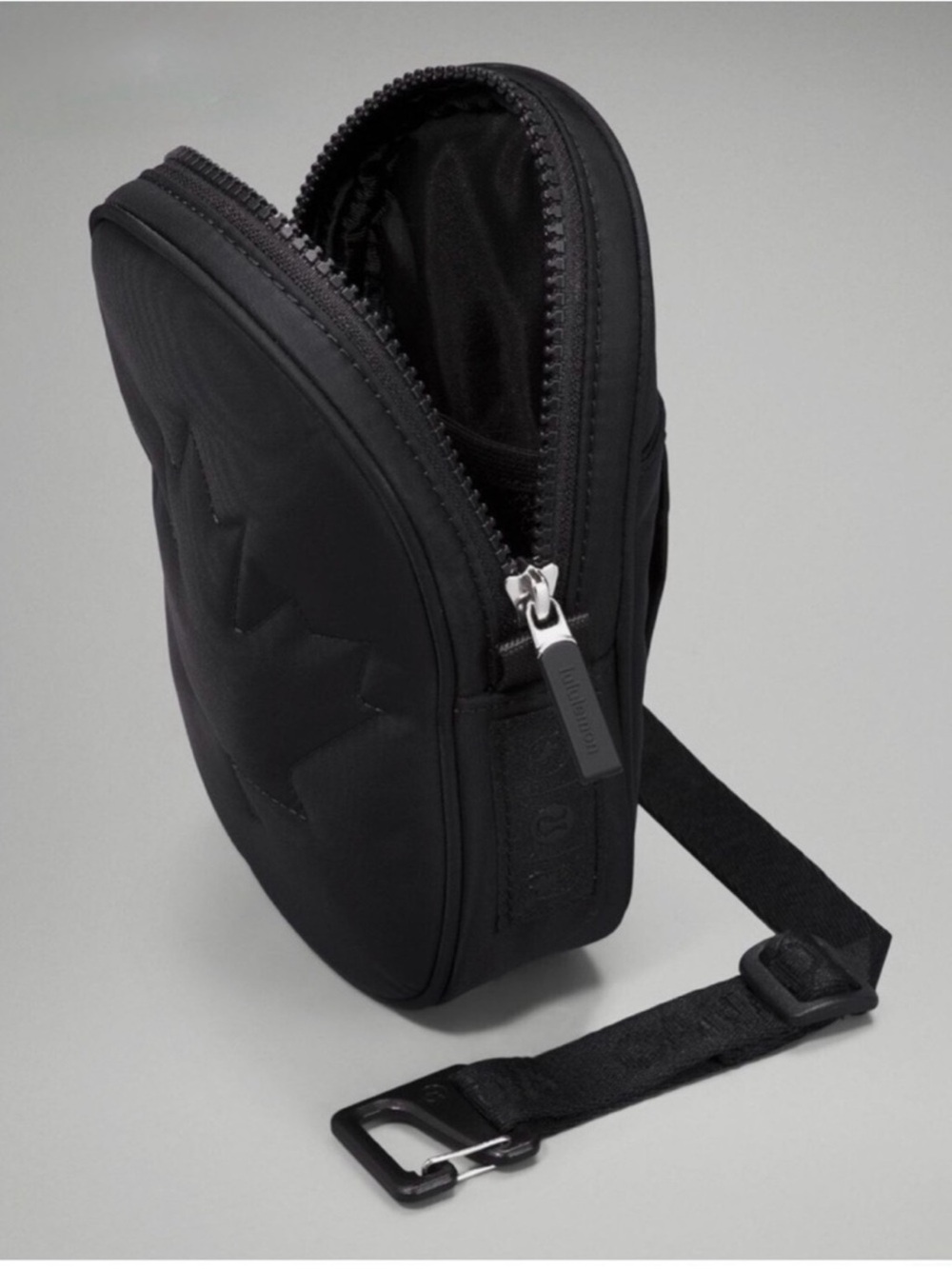 lululemon Limited Edition Team Canada Future Legacy Crossbody Bag - Picture 2 of 15